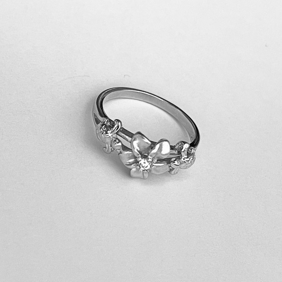 Sterling Silver Turtles and Plumeria Ring, Silver Rings, Hawaii Flower Jewelry - Picture 3 of 11